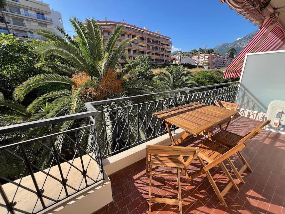 Magnifique T2 Proche Mer Et Ville Refait A Neuf Avec Terrasse Menton Ngoại thất bức ảnh