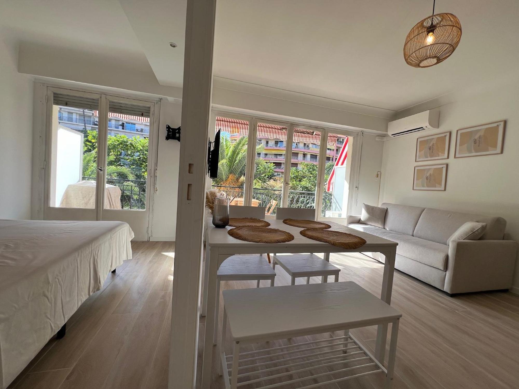 Magnifique T2 Proche Mer Et Ville Refait A Neuf Avec Terrasse Menton Ngoại thất bức ảnh